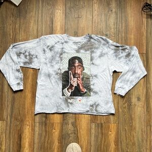 Chemistry Tie-Dye Tupac Cropped Gray Long Sleeve Graphic Tee